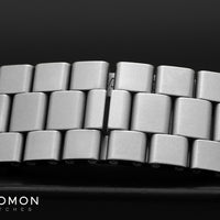 DK30/2 Olive on Bracelet