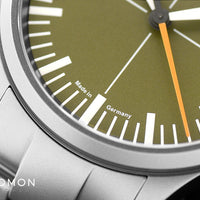 DS30 Olive on Bracelet