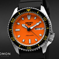 Seiko 5 Sports “SKX Series” Orange Ref. SBSA309
